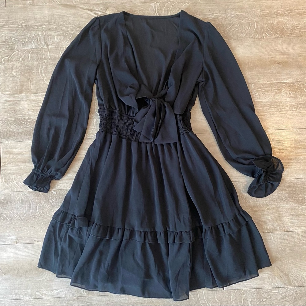 Amazon‎ Black Dress Tied Front Size Medium Flowy Long Sleeve